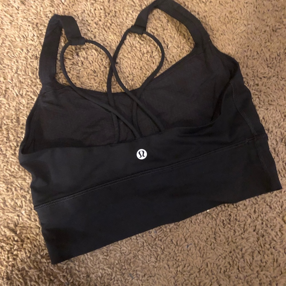 Lululemon sports bra